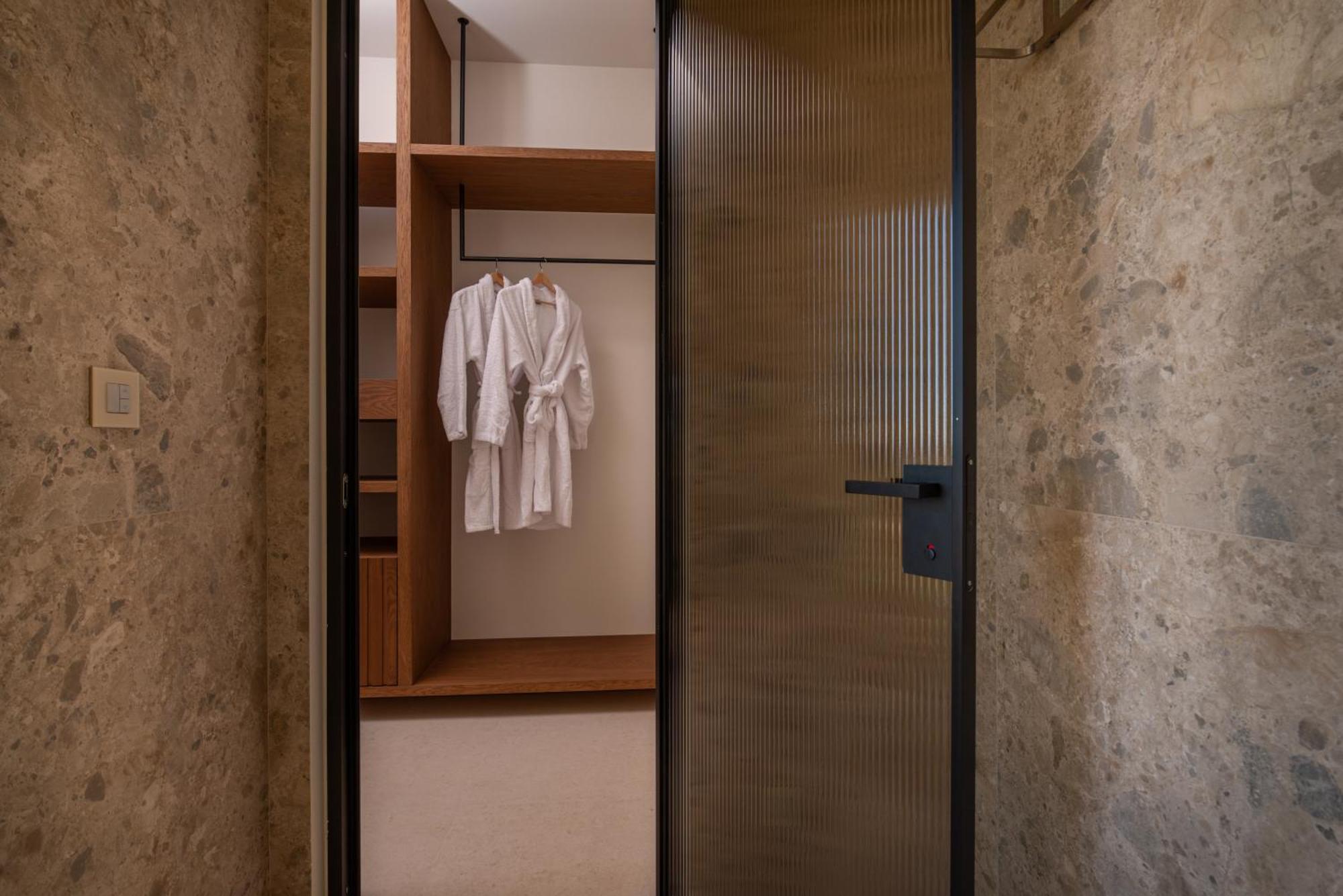 Noema Luxury Retreat - Adults Only *