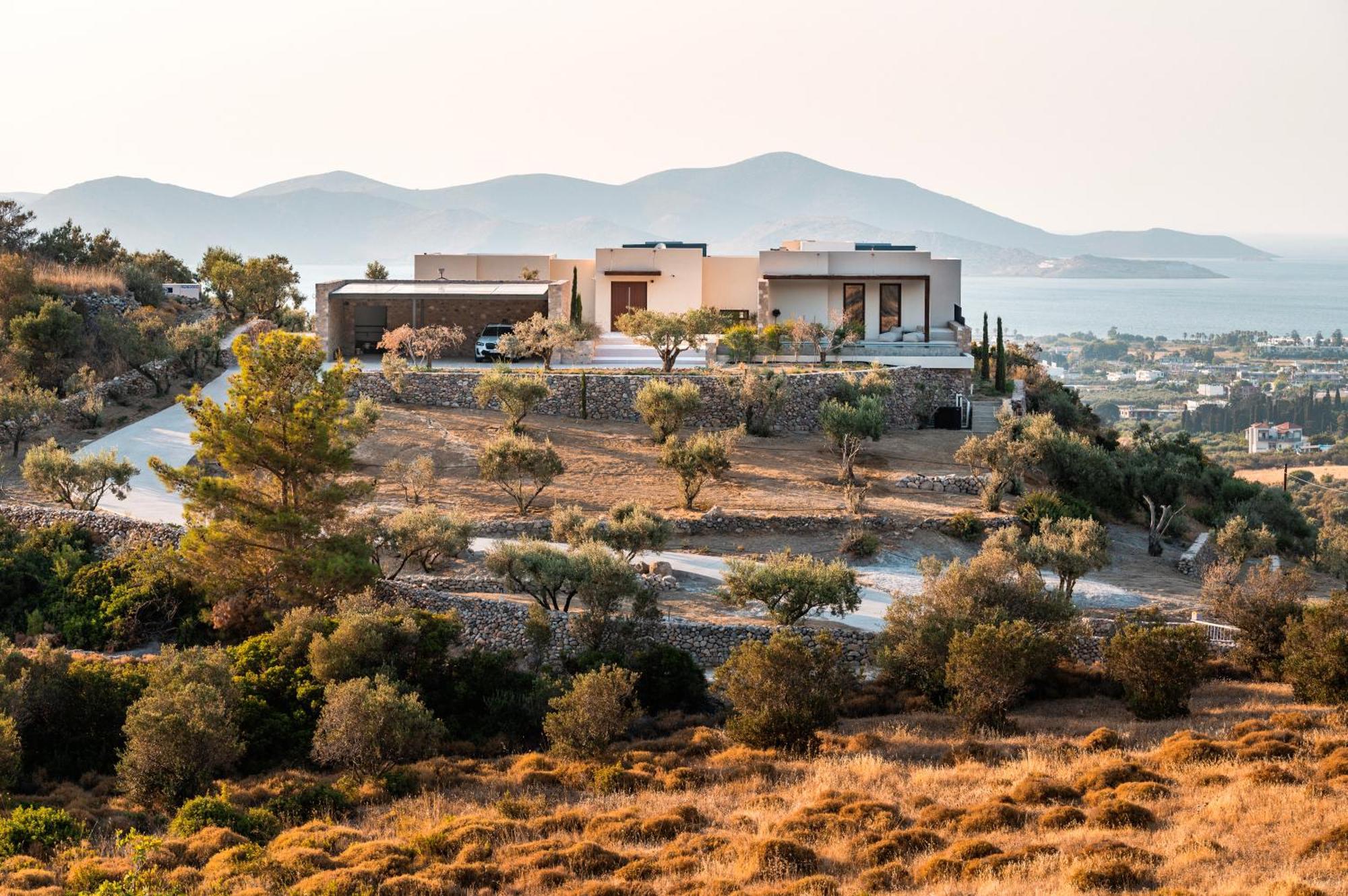 Noema Luxury Retreat - Adults Only Vila